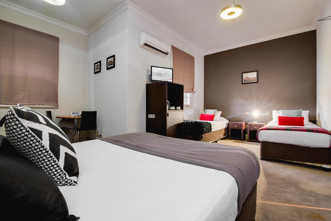 Royal Hotel Гимпи Экстерьер фото